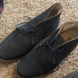 Johnston & Murphy Navy Chukka Boots